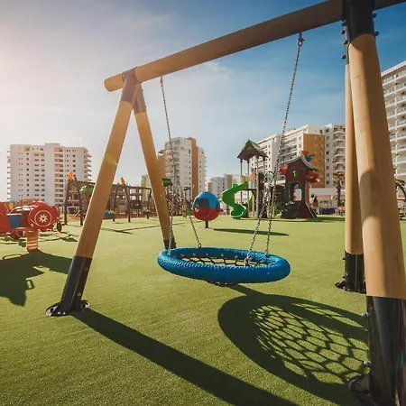 Family Comfortable Apartment - Complex With Pool Апартаменты *